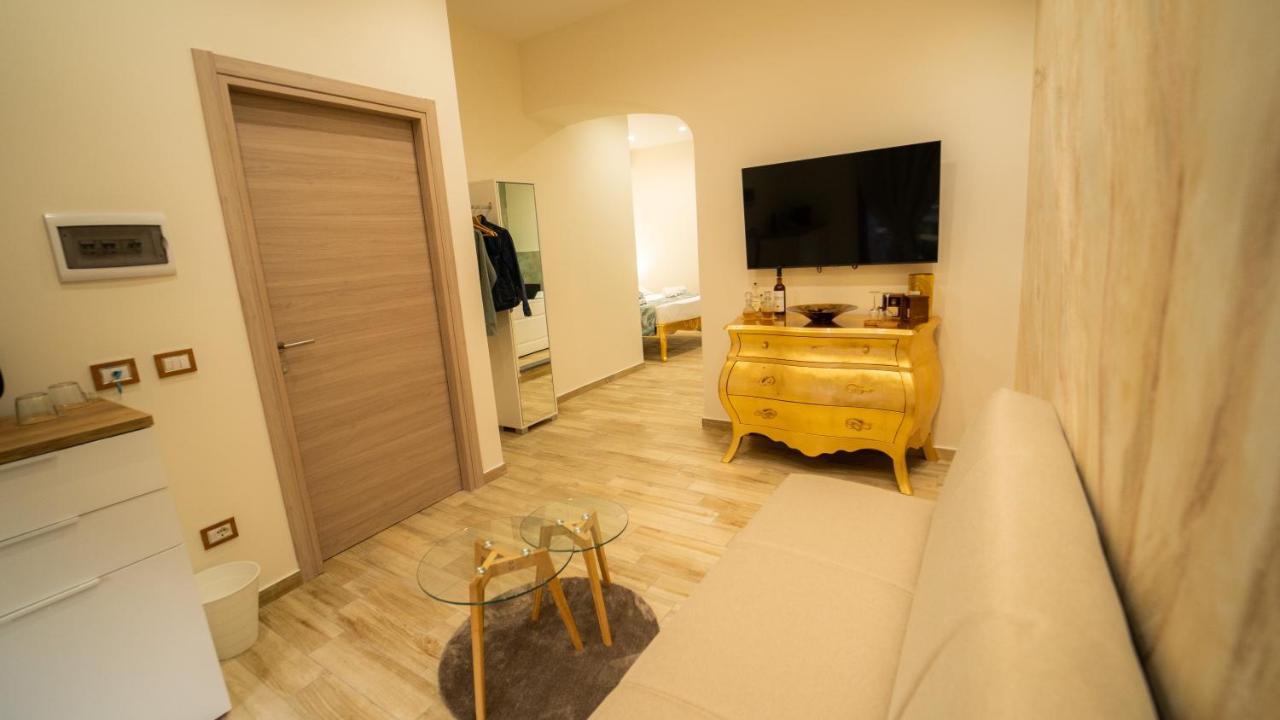 Sensoria Naxos Suites Giardini Naxos Eksteriør bilde
